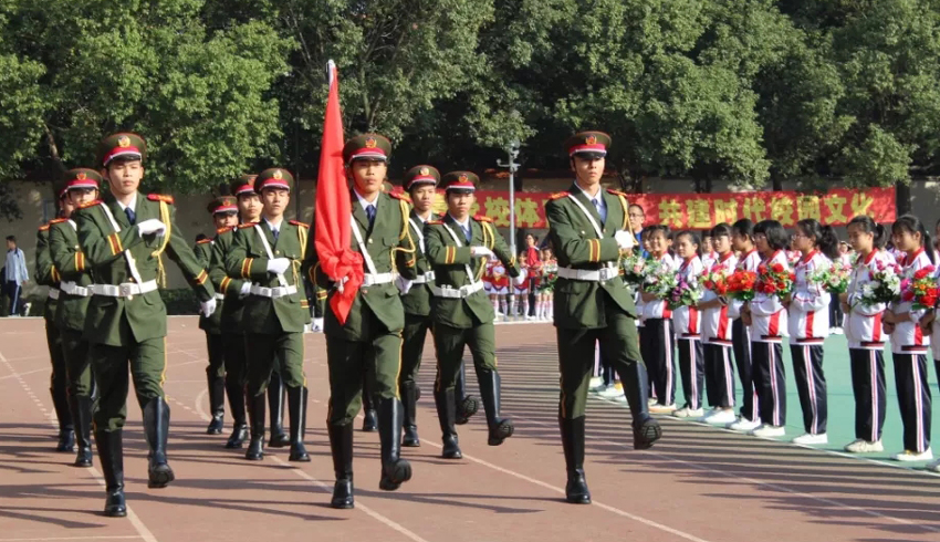 ���커���ӷ���